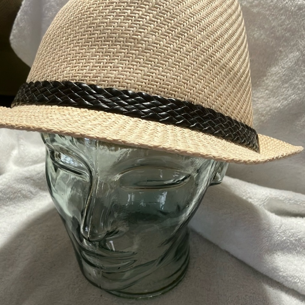 Stylish Beige Straw Fedora with Black Band Unisex